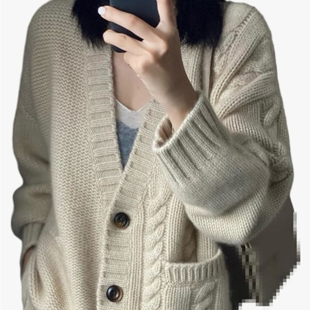 Kyouko Elegant Light Pink Heavy Cable Knit Cardigan Size XS - runs large